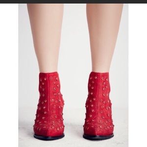 Jeffrey Campbell red suede After Dark boots sz 10